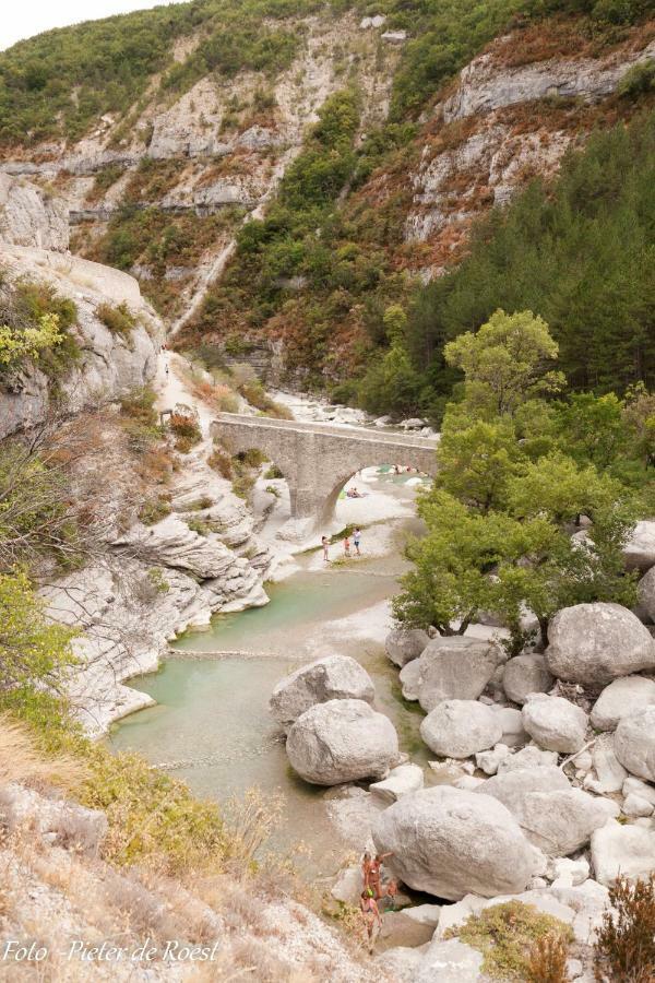 Appartement Entre Sisteron Et Gorges De La Meouge " Les Hauts De Toscane " Ribiers Bagian luar foto